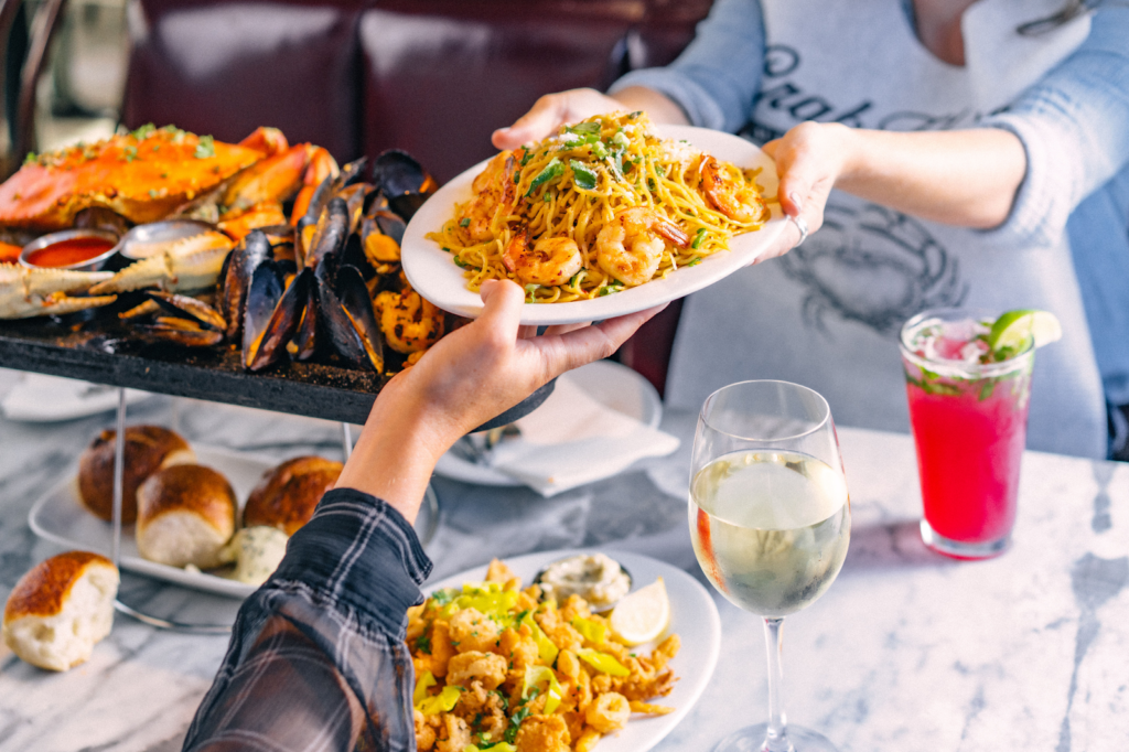 Delicious meals served at Crab House, the best seafood restaurant on Fisherman’s Wharf