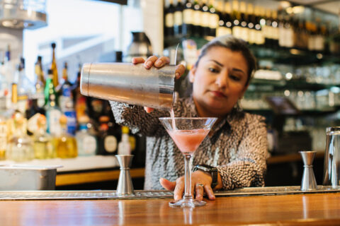 Pouring Drink Happy Hour Crab House